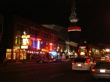Downtown Nashville Wed. Night 4/4/12