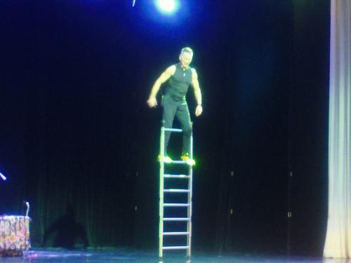High Ladder Balancing